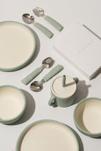 Load image into Gallery viewer, Silicone set utensils, cup and bowl and lid and cup with suction - Kiko the label
